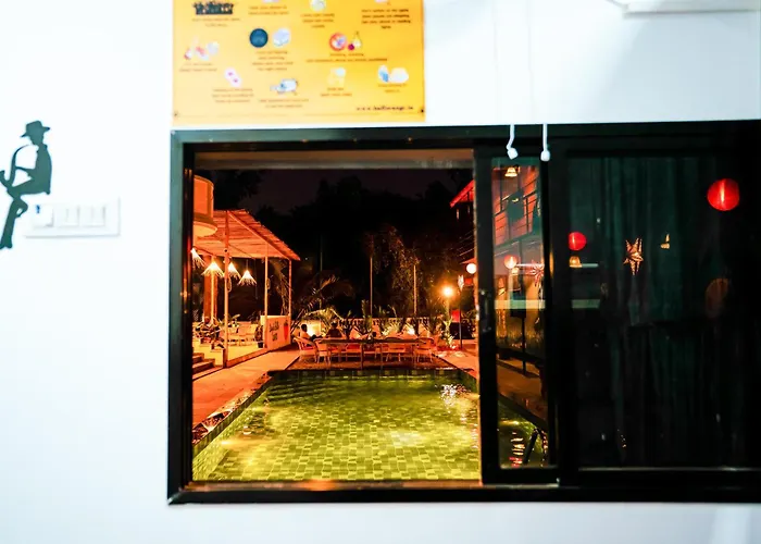 Half Orange With Swimming Pool In Vagator
